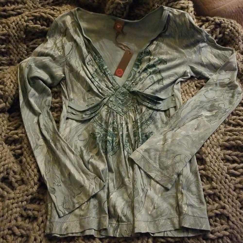 Language top NWT